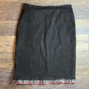 Very good used condition, Liquid X skirt, size M.